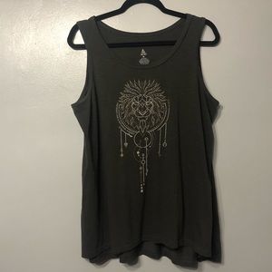 Semi high low flowy tank top